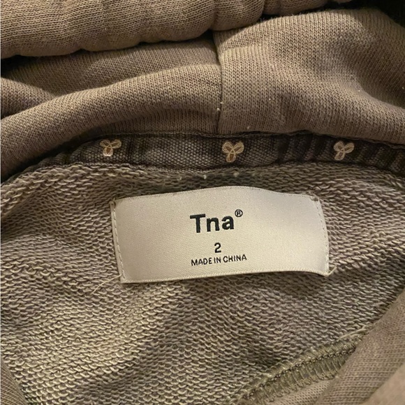 TNA sweatsuit, airy fleece, shorts and hoodie, tan colour - Picture 3 of 4